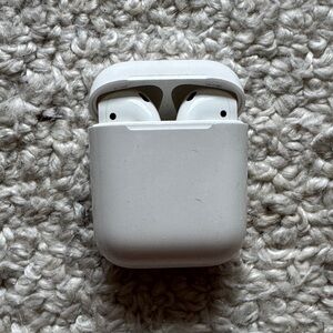Apple 1st Generation AirPods